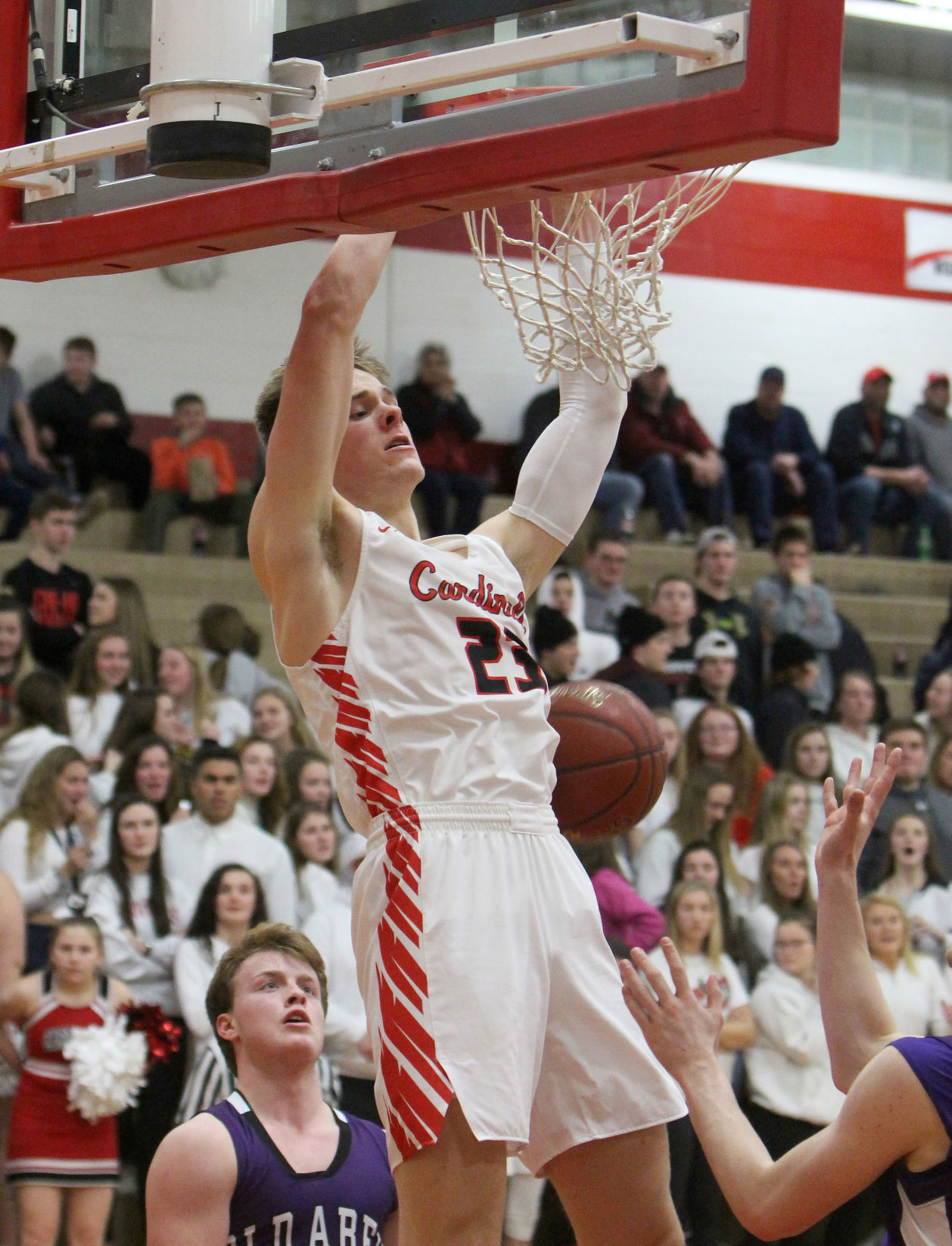 Eau Claire Memorial at Chi-Hi boys basketball 1-4-19